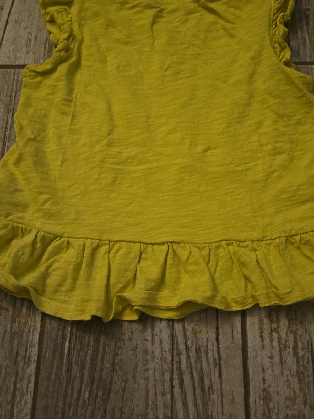 GAP Green Ruffle Tank with Cactus Graphics - Picture 3 of 3